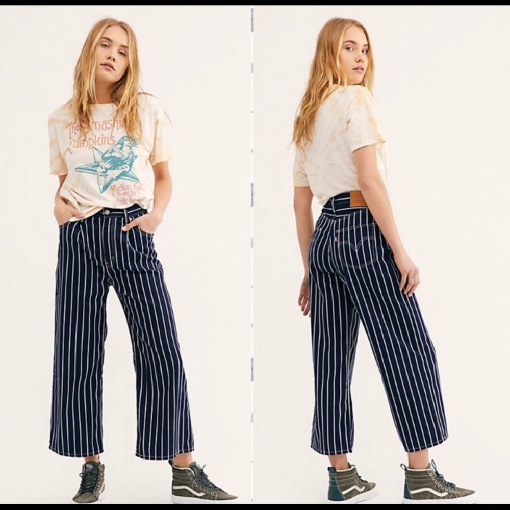 Levi Ribcage Pleated Pinstriped Crop Pant Sz 24
